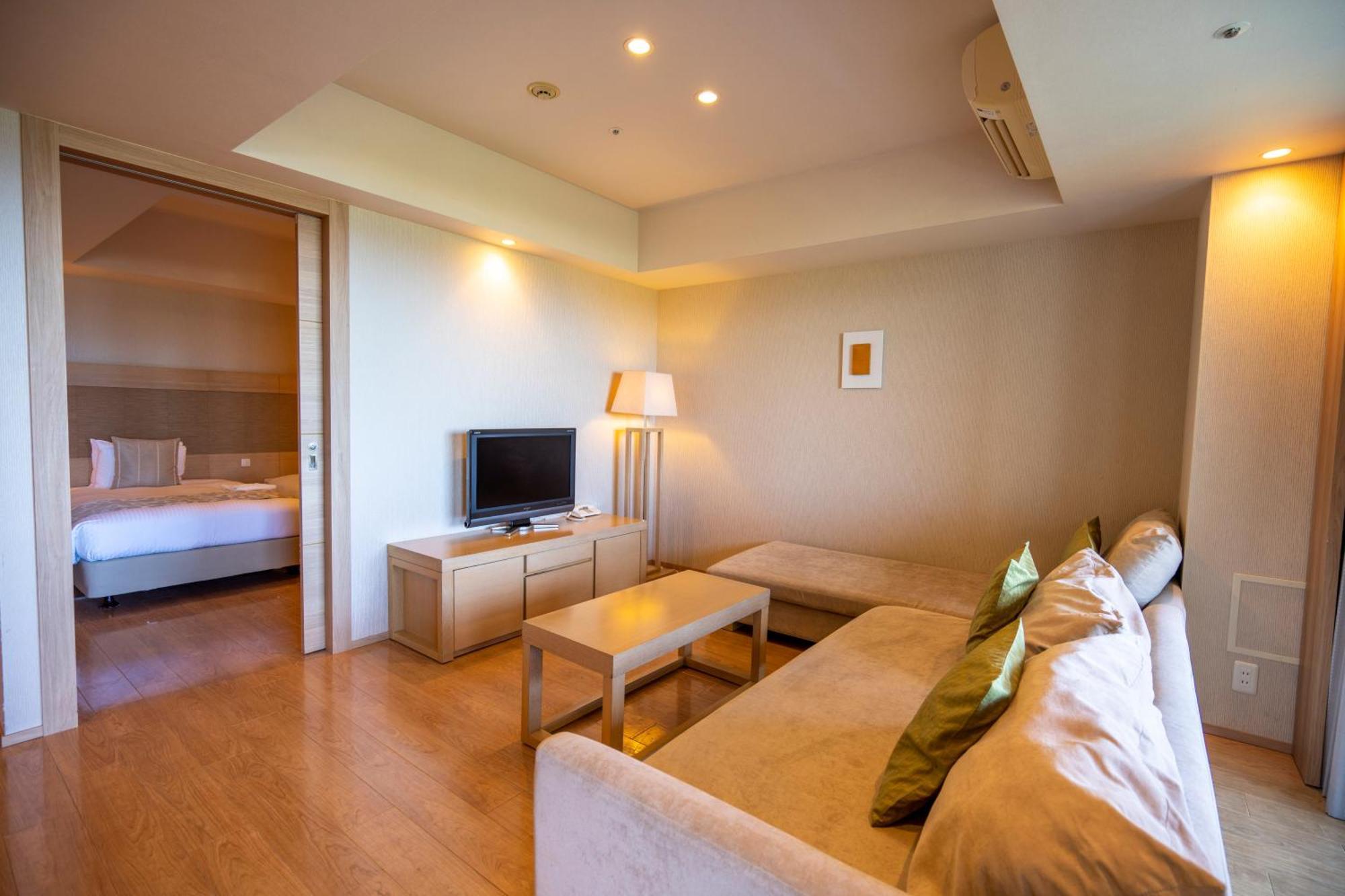 Moon Ocean Ginowan Hotel & Residence Okinawa Exterior foto