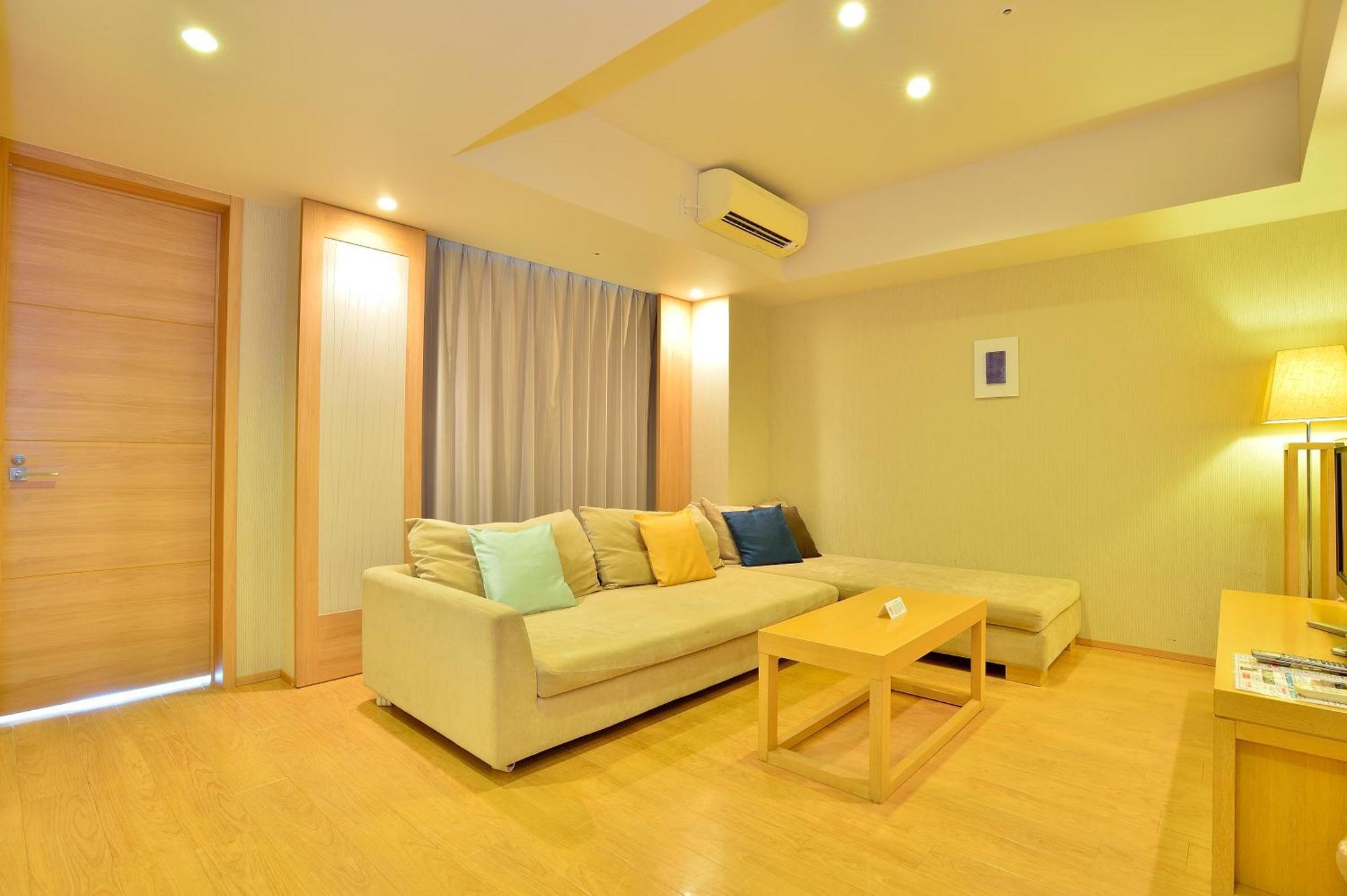 Moon Ocean Ginowan Hotel & Residence Okinawa Exterior foto