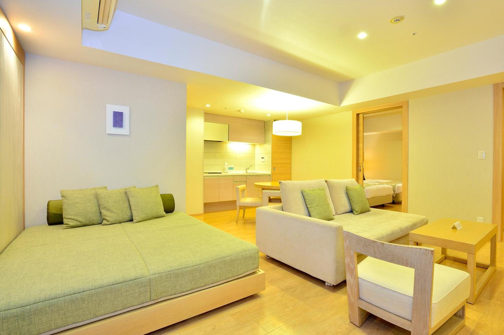 Moon Ocean Ginowan Hotel & Residence Okinawa Exterior foto